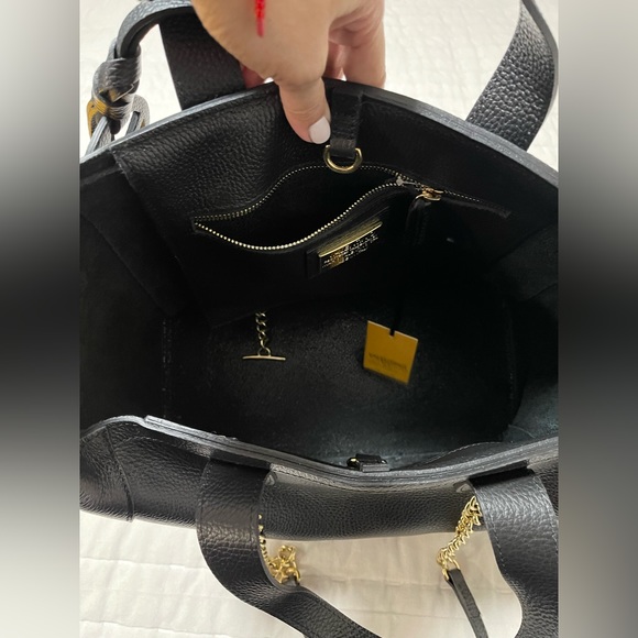 Valentino by Mario Hand Bag - Picture 3 of 5